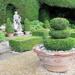 How to Style Sculpted Gardens.